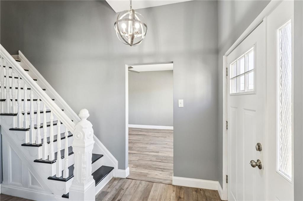 5256 Wickliff Street Pittsburgh, PA 15201 - Photo 5 of 49 en view interior of a house with wooden floor