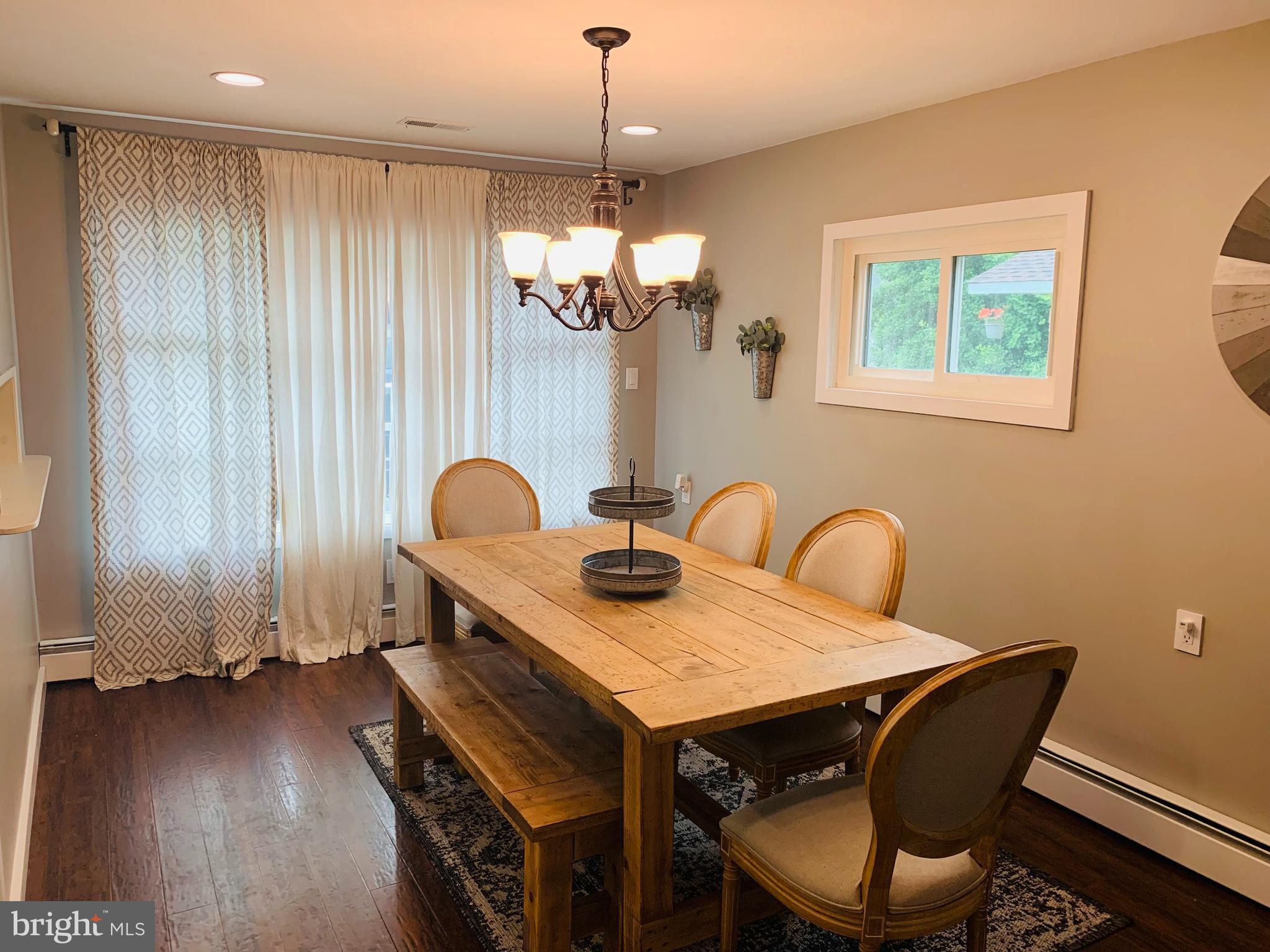 8 Hollow Road Levittown, PA 19056 - Photo 13 of 37 Gallery Image 13
