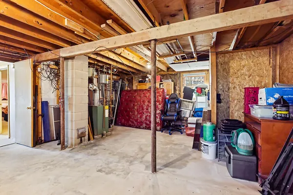 $235,000 | 11 Kingman Street, Fairfield, ME 04937