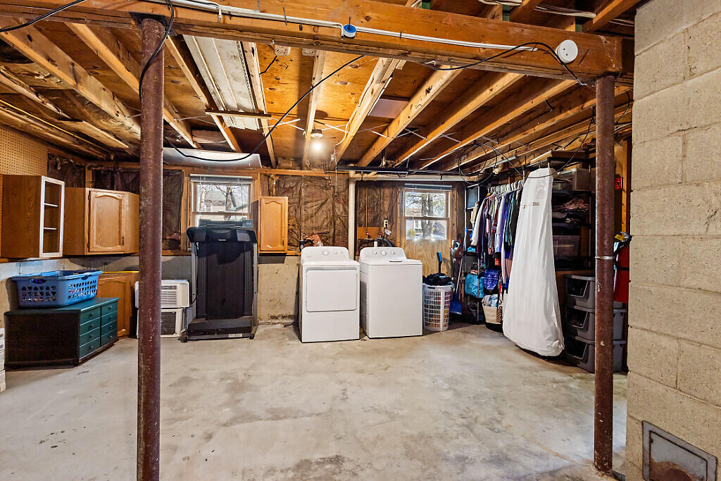 11 Kingman Street Fairfield, ME 04937 - Photo 37 of 56 28_BP5A3384_DxO_mls