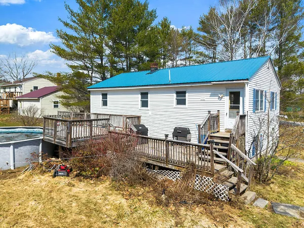$235,000 | 11 Kingman Street, Fairfield, ME 04937