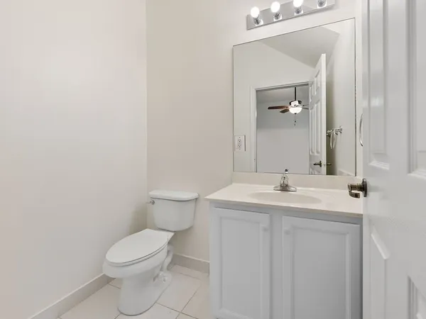 $2,500 | 1851 77th Drive, Unit 1851, Vero Beach, FL 32966