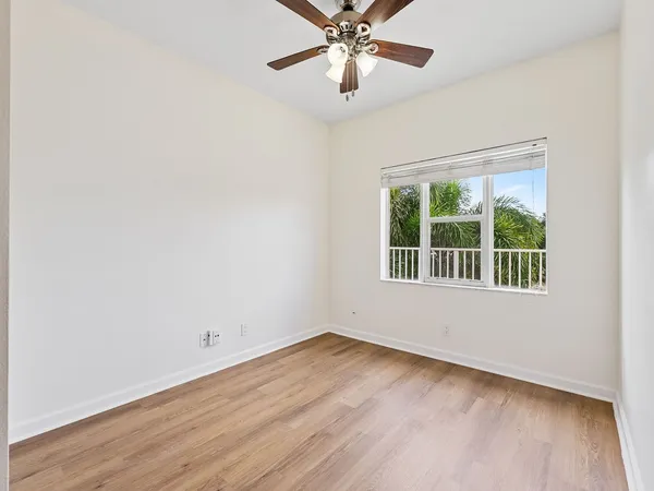 $2,500 | 1851 77th Drive, Unit 1851, Vero Beach, FL 32966