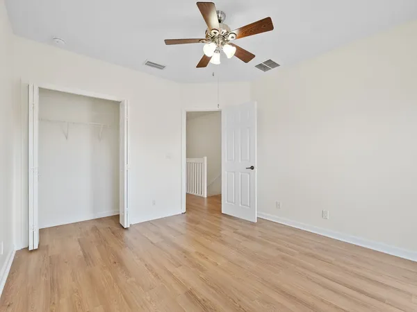 $2,500 | 1851 77th Drive, Unit 1851, Vero Beach, FL 32966