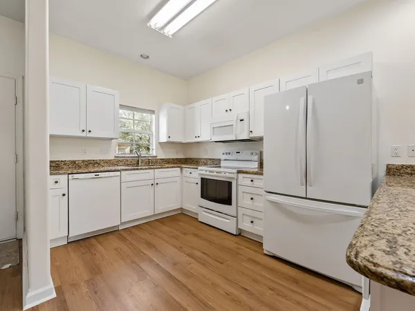 $2,500 | 1851 77th Drive, Unit 1851, Vero Beach, FL 32966