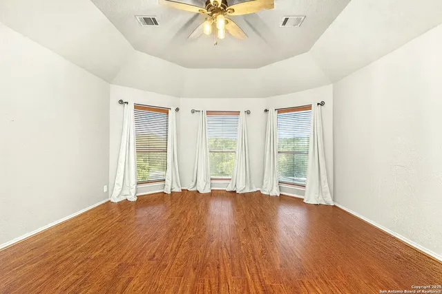 $3,000 | 2500 Woodbridge Way, Schertz, TX 78154