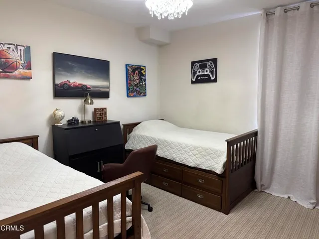 $5,000 | 250 North 1st Street, Unit 301, Burbank, CA 91502