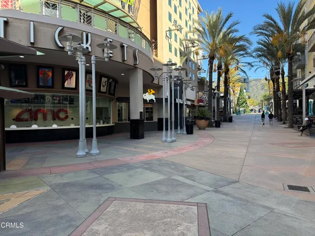 $5,000 | 250 North 1st Street, Unit 301, Burbank, CA 91502