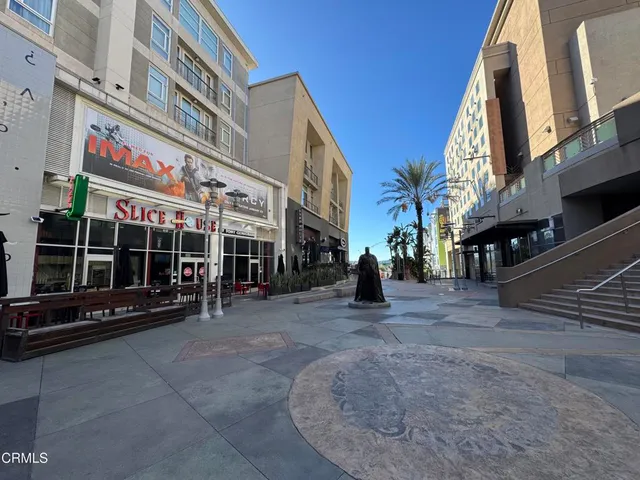 $5,000 | 250 North 1st Street, Unit 301, Burbank, CA 91502