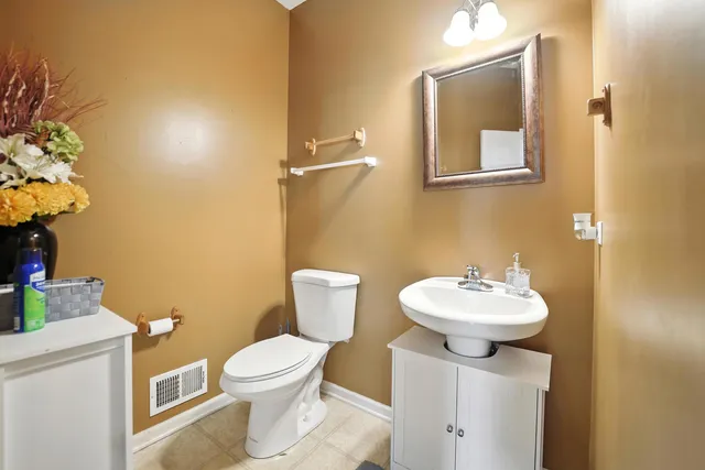 $364,900 | 6608 Pasture Side Trail, Matteson, IL 60443