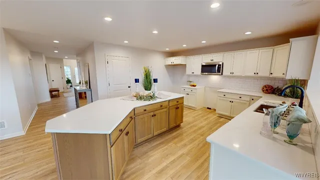 $529,900 | 6683 Curtis Court, Unit 14, Lockport, NY 14094