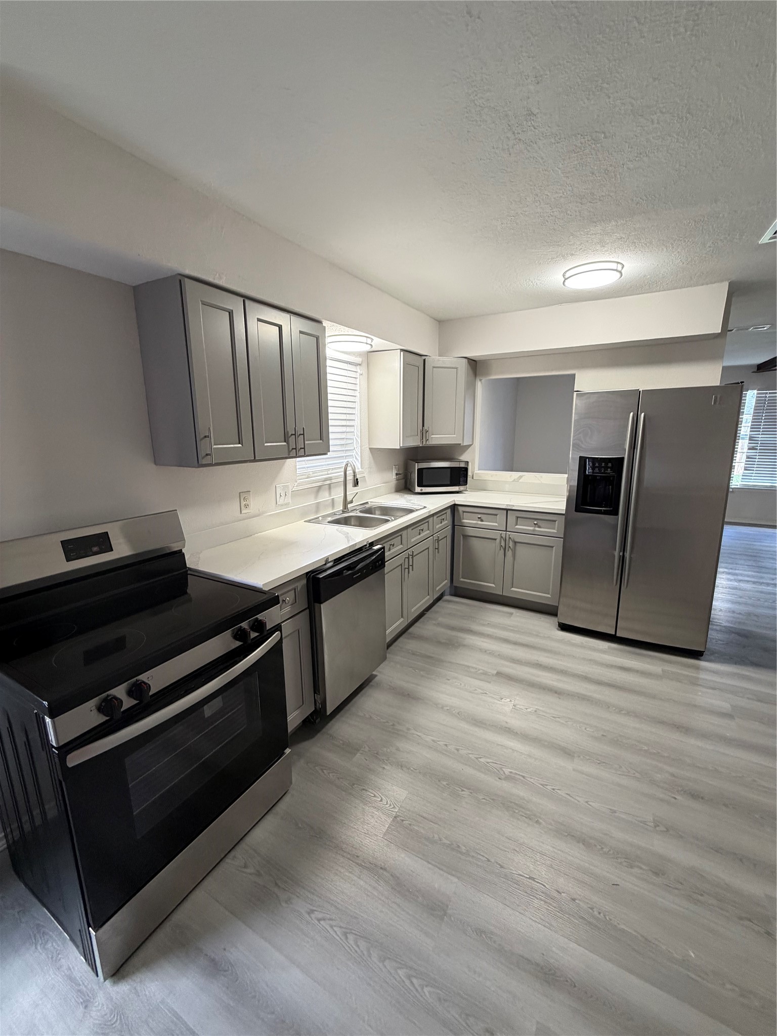 6618 McCullum Road Houston, TX 77489 - Photo 3 of 27