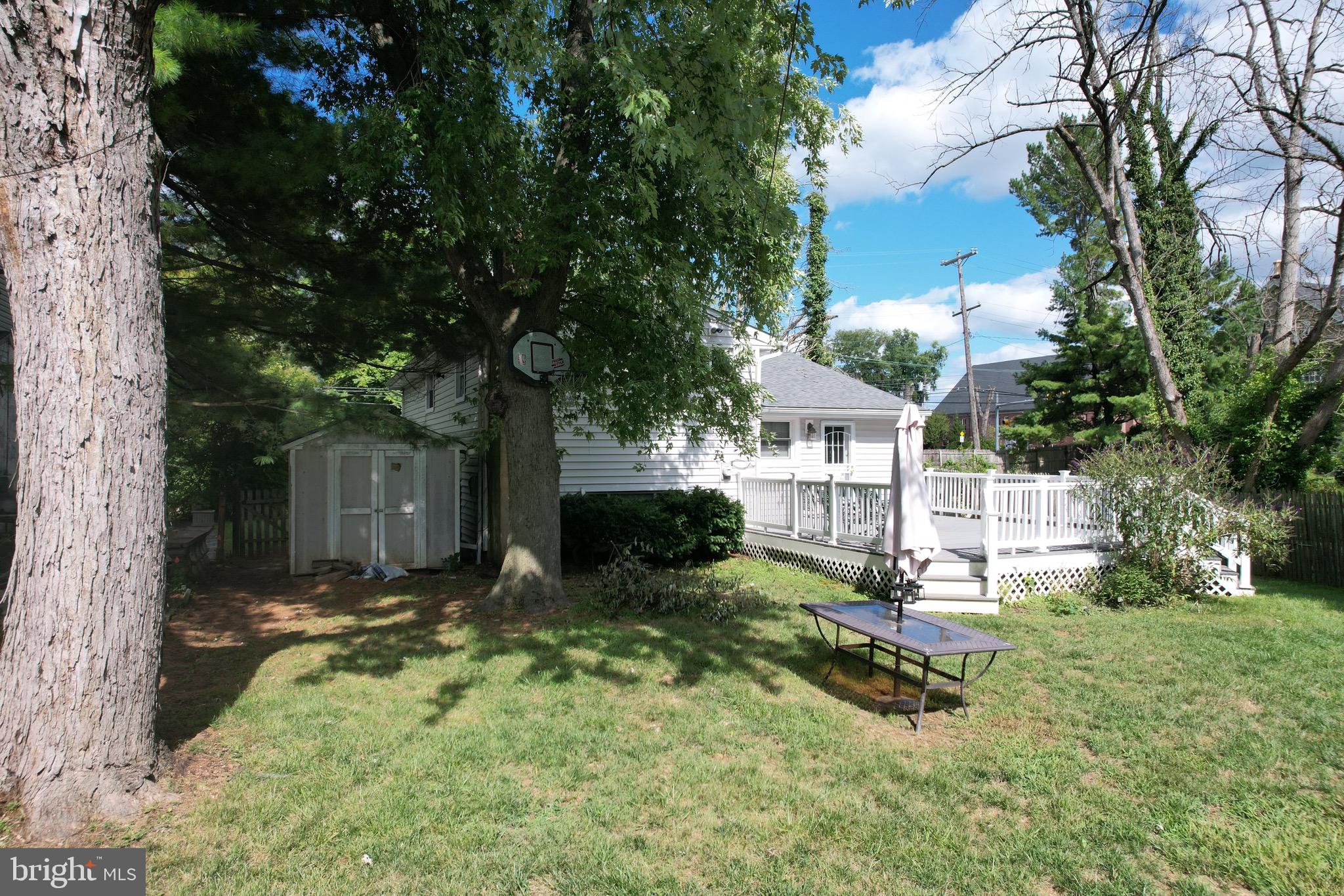 1206 Church Road Oreland, PA 19075 - Photo 4 of 38