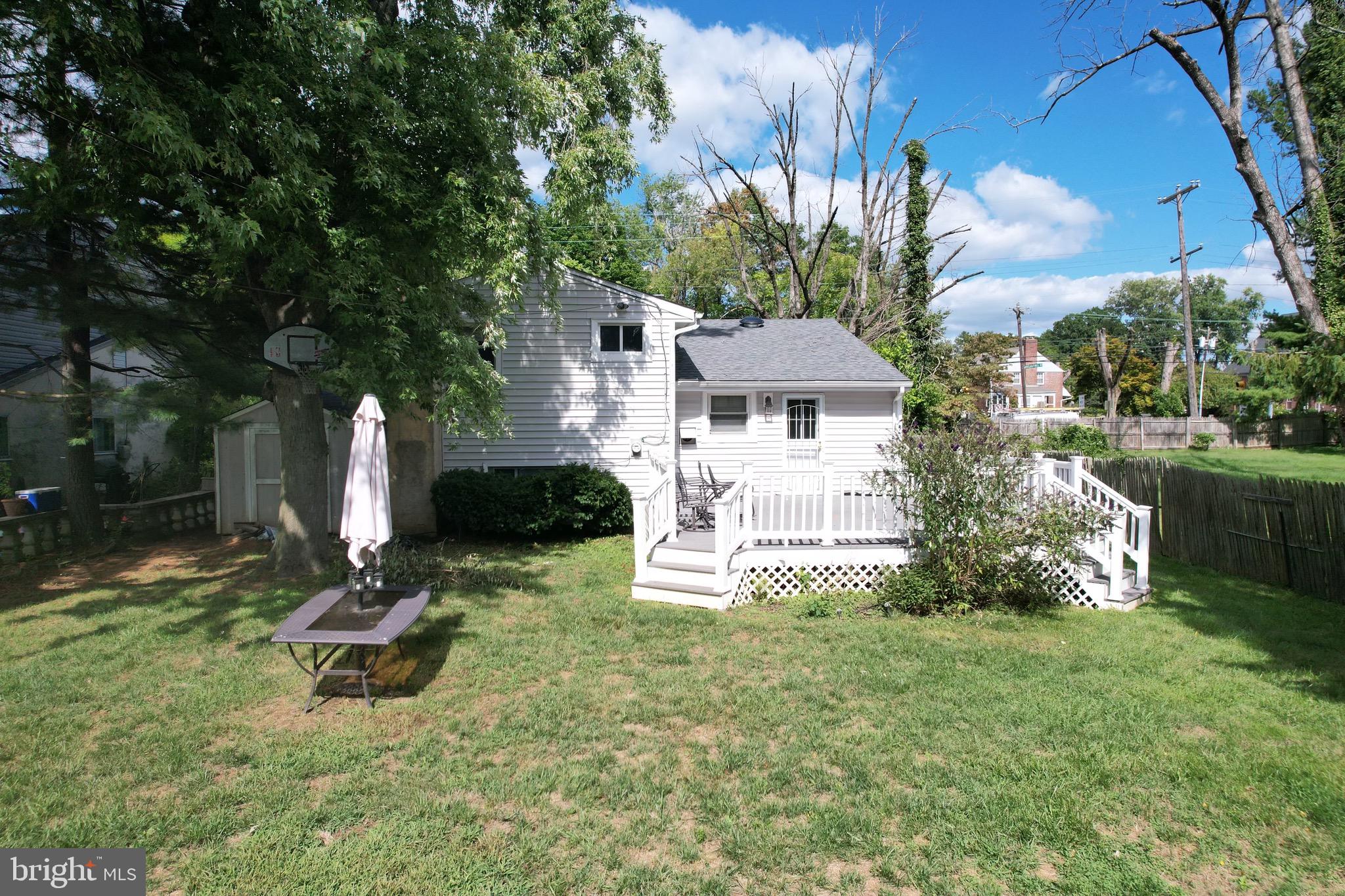 1206 Church Road Oreland, PA 19075 - Photo 8 of 38