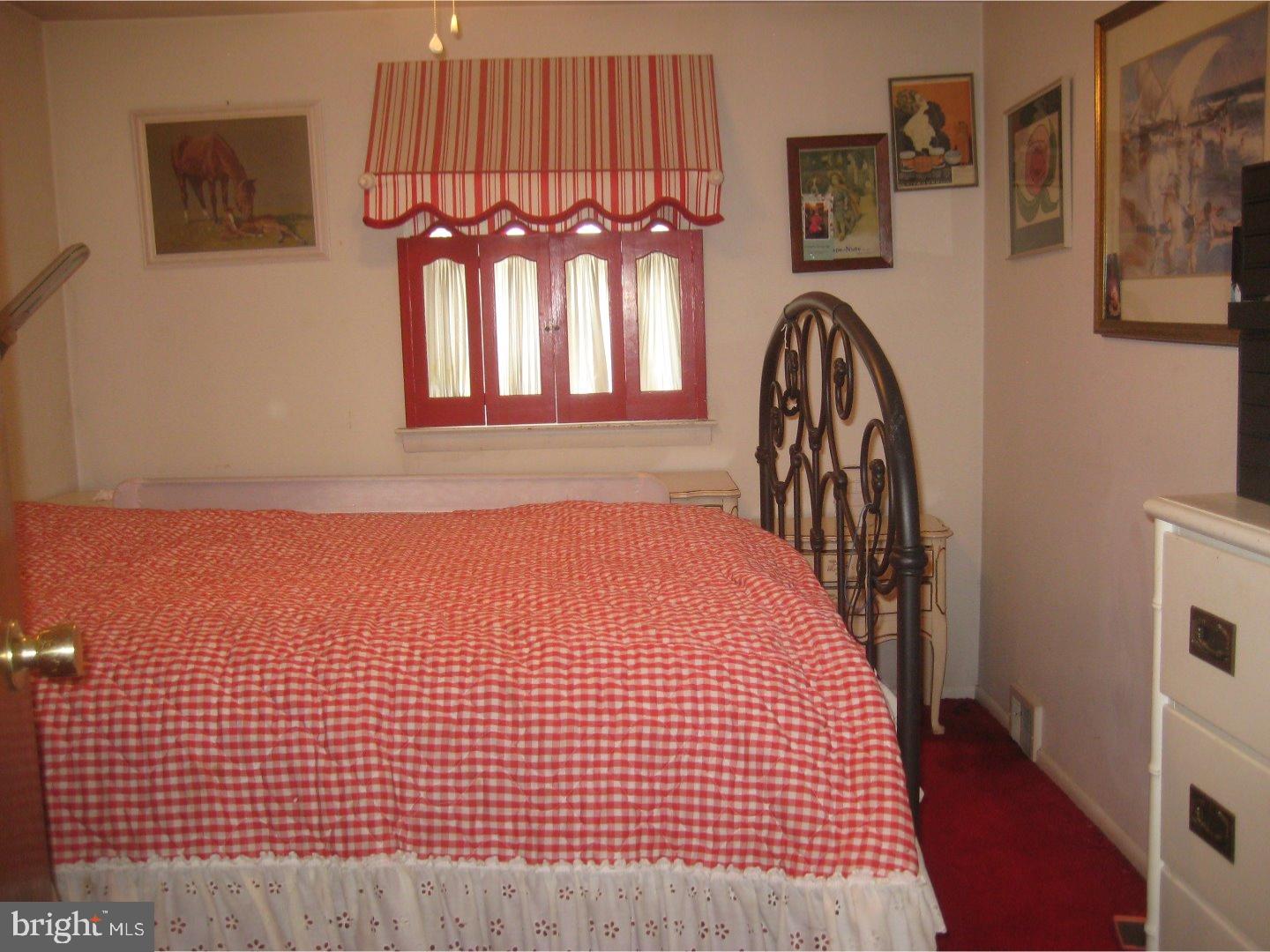 9723 Beacon Road Philadelphia, PA 19115 - Photo 14 of 25 Bedroom 3