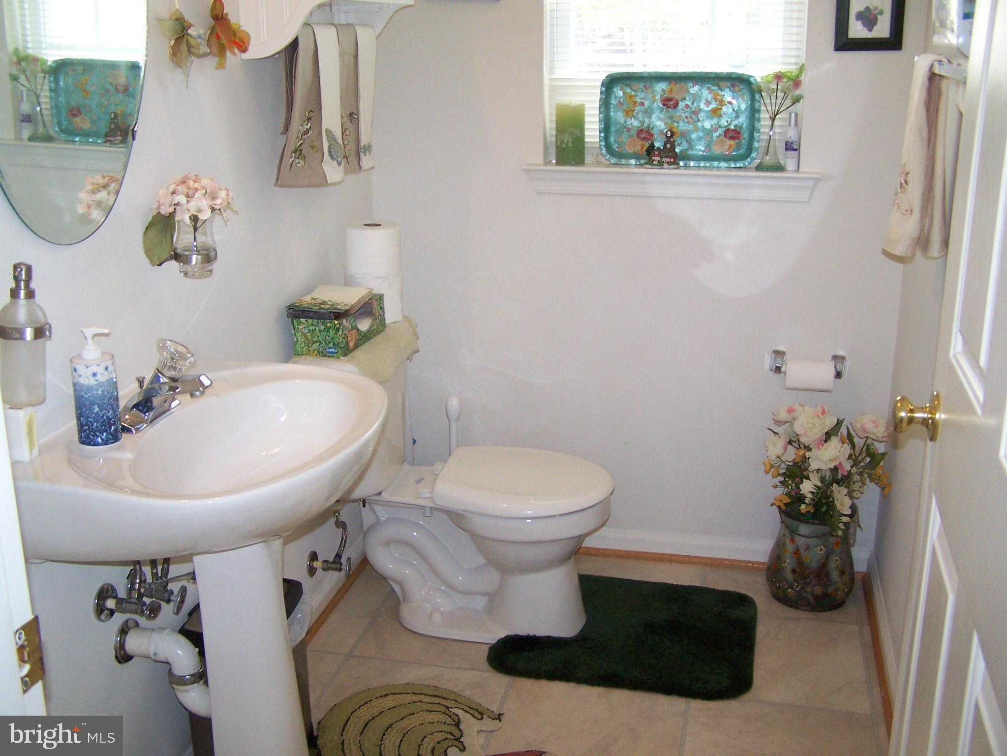 13836 Lullaby Road Germantown, MD 20874 - Photo 14 of 29 Bath