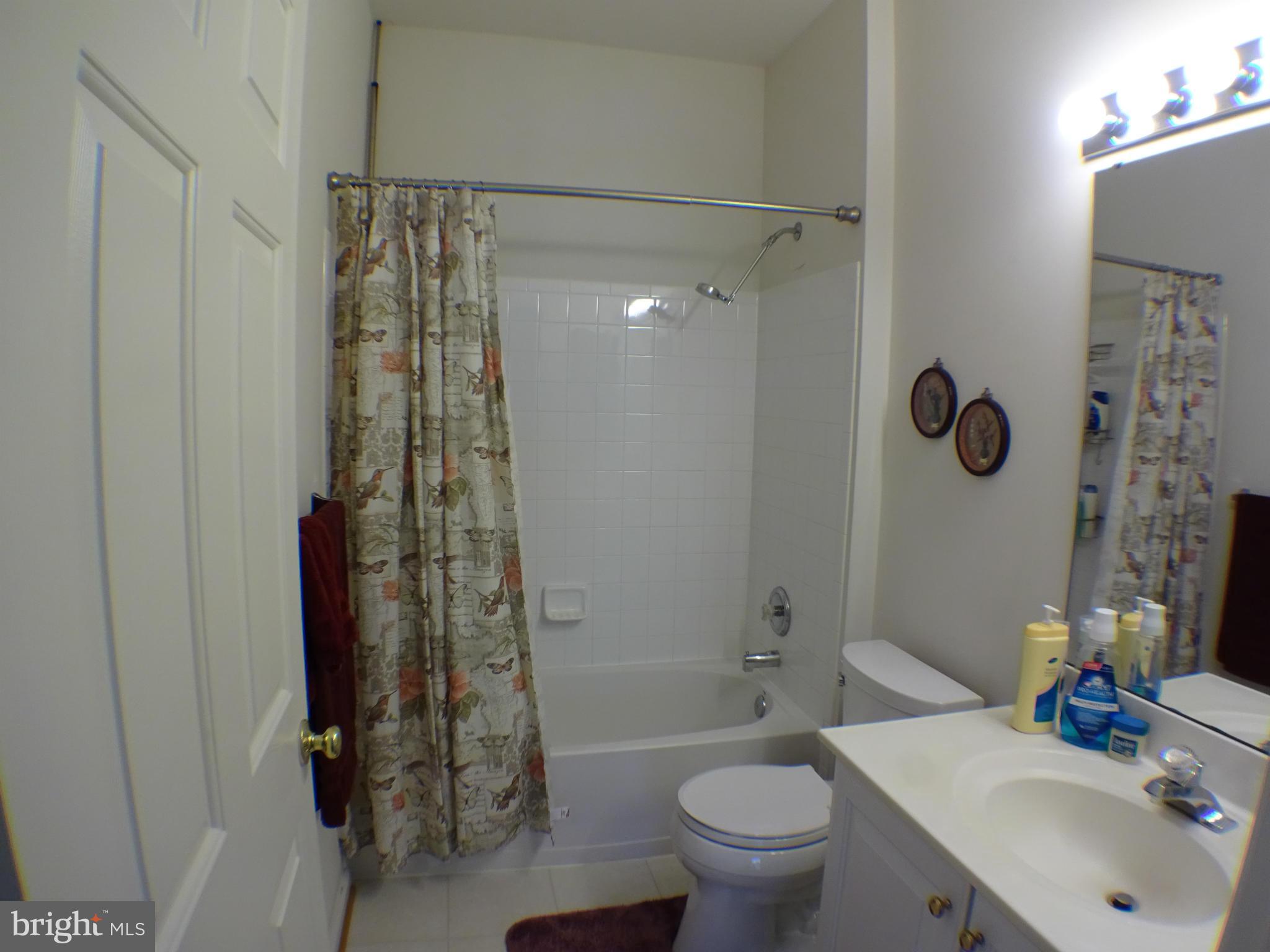 13836 Lullaby Road Germantown, MD 20874 - Photo 24 of 29 Upper Level Full Bath