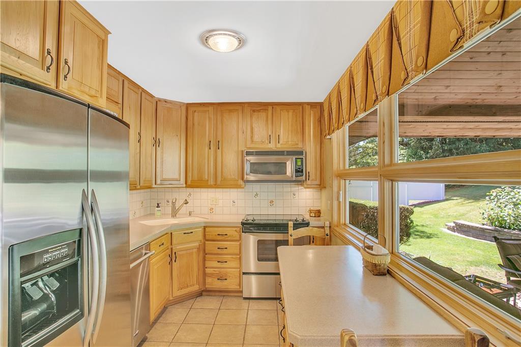 208 Reservoir Road Apollo, PA 15613 - Photo 7 of 25 Gallery Image 7