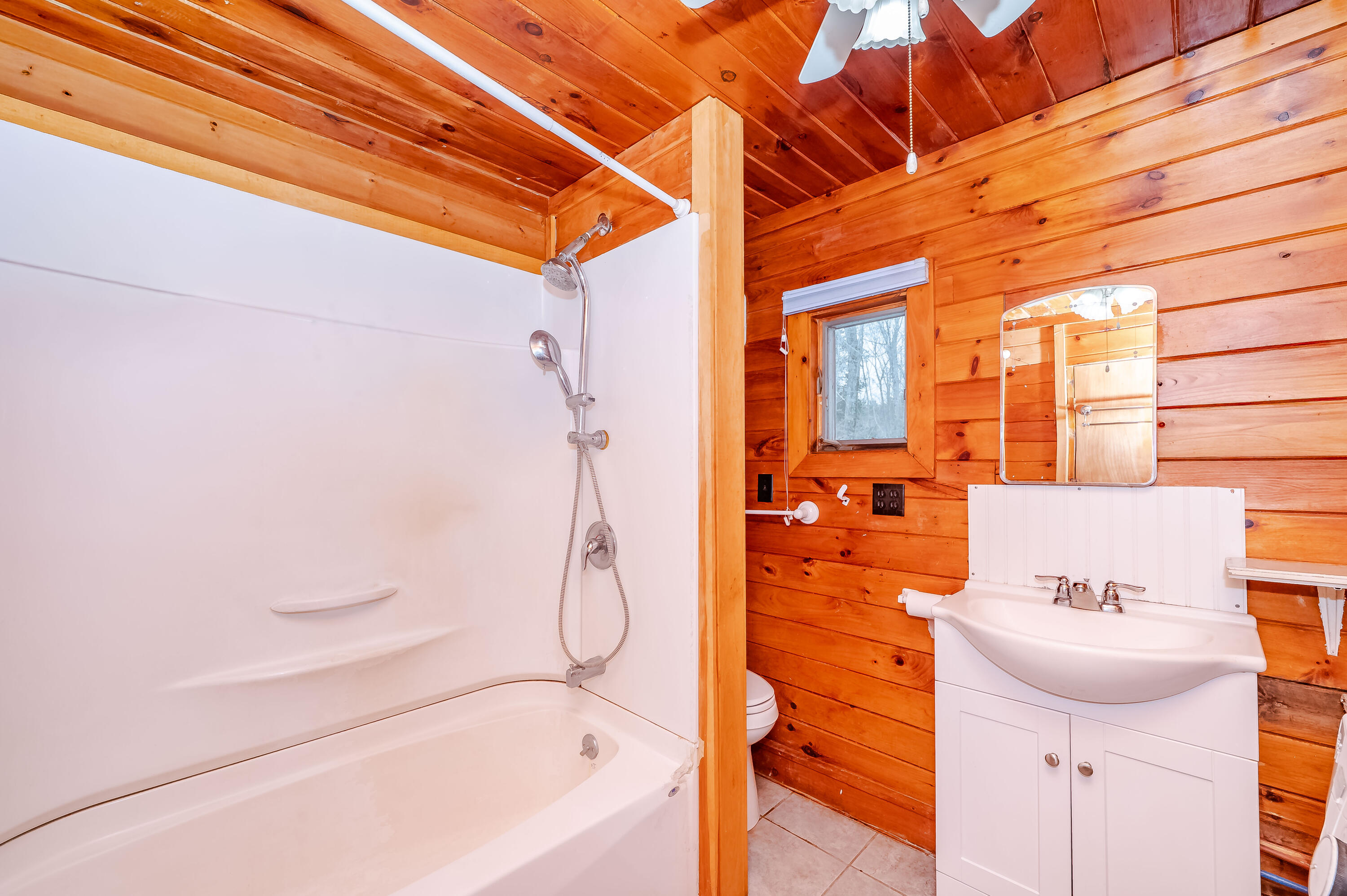 328 County Road Acton, ME 04001 - Photo 21 of 39 Full Bathroom