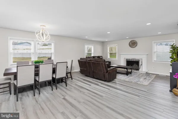 $485,000 | 10 Thornhill Court, Willingboro, NJ 08046