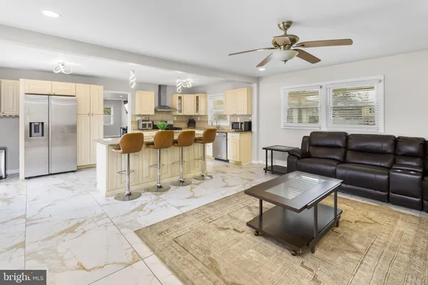 $485,000 | 10 Thornhill Court, Willingboro, NJ 08046
