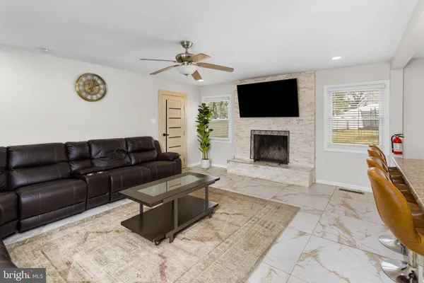 $485,000 | 10 Thornhill Court, Willingboro, NJ 08046