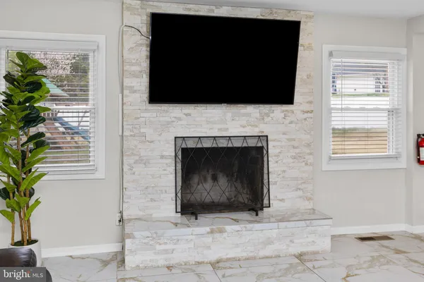 $485,000 | 10 Thornhill Court, Willingboro, NJ 08046