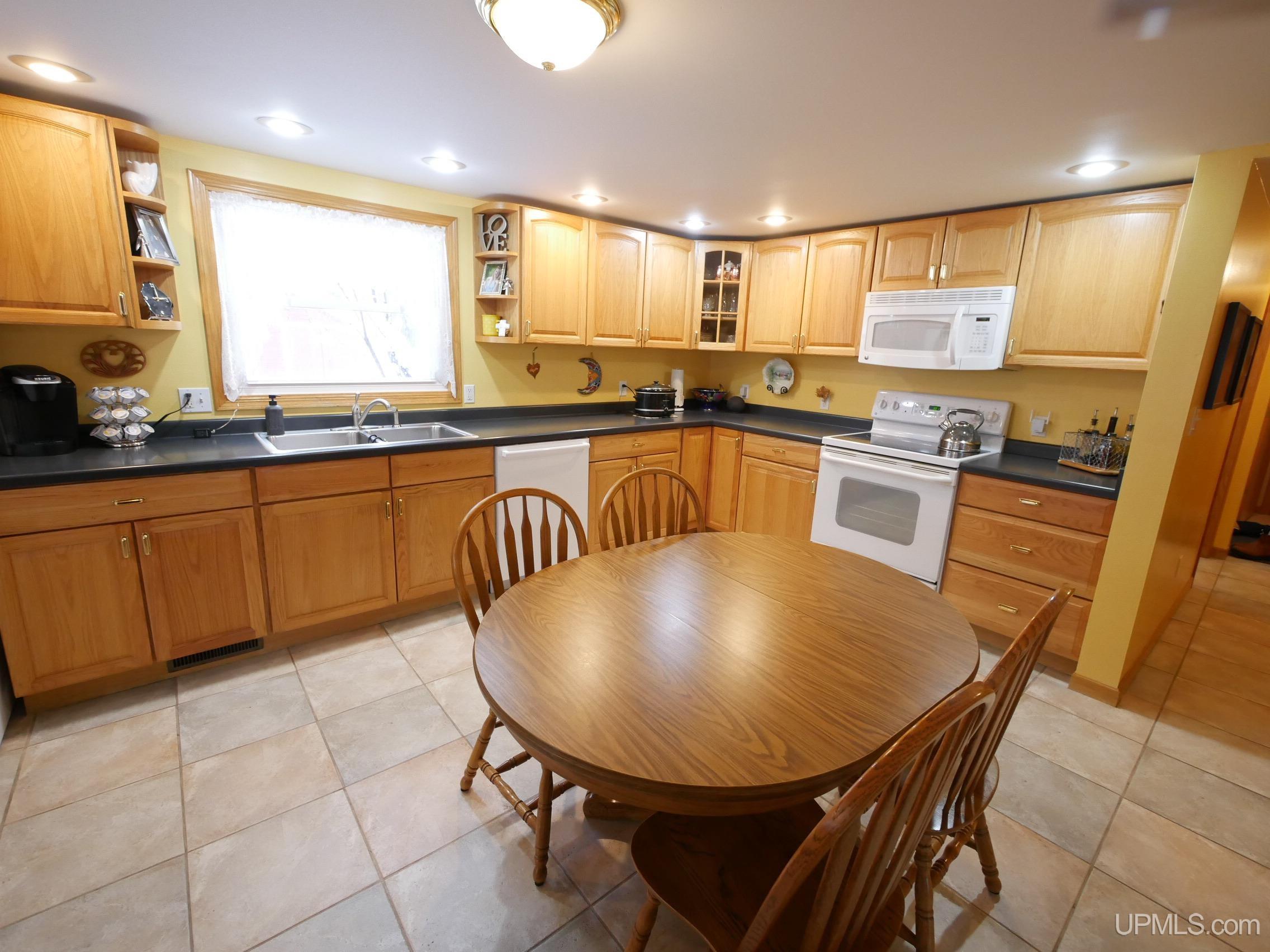 13144 Liminga Road Atlantic Mine, MI 49905 - Photo 17 of 80 Gallery Image 17