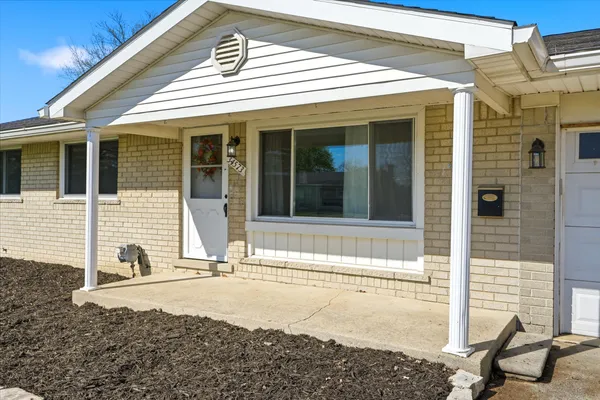 $259,000 | 34573 Chope Place, Clinton Township, MI 48035