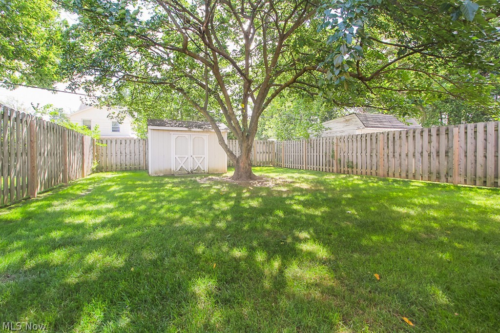 5111 Redfern Road Parma, OH 44134 - Photo 25 of 27