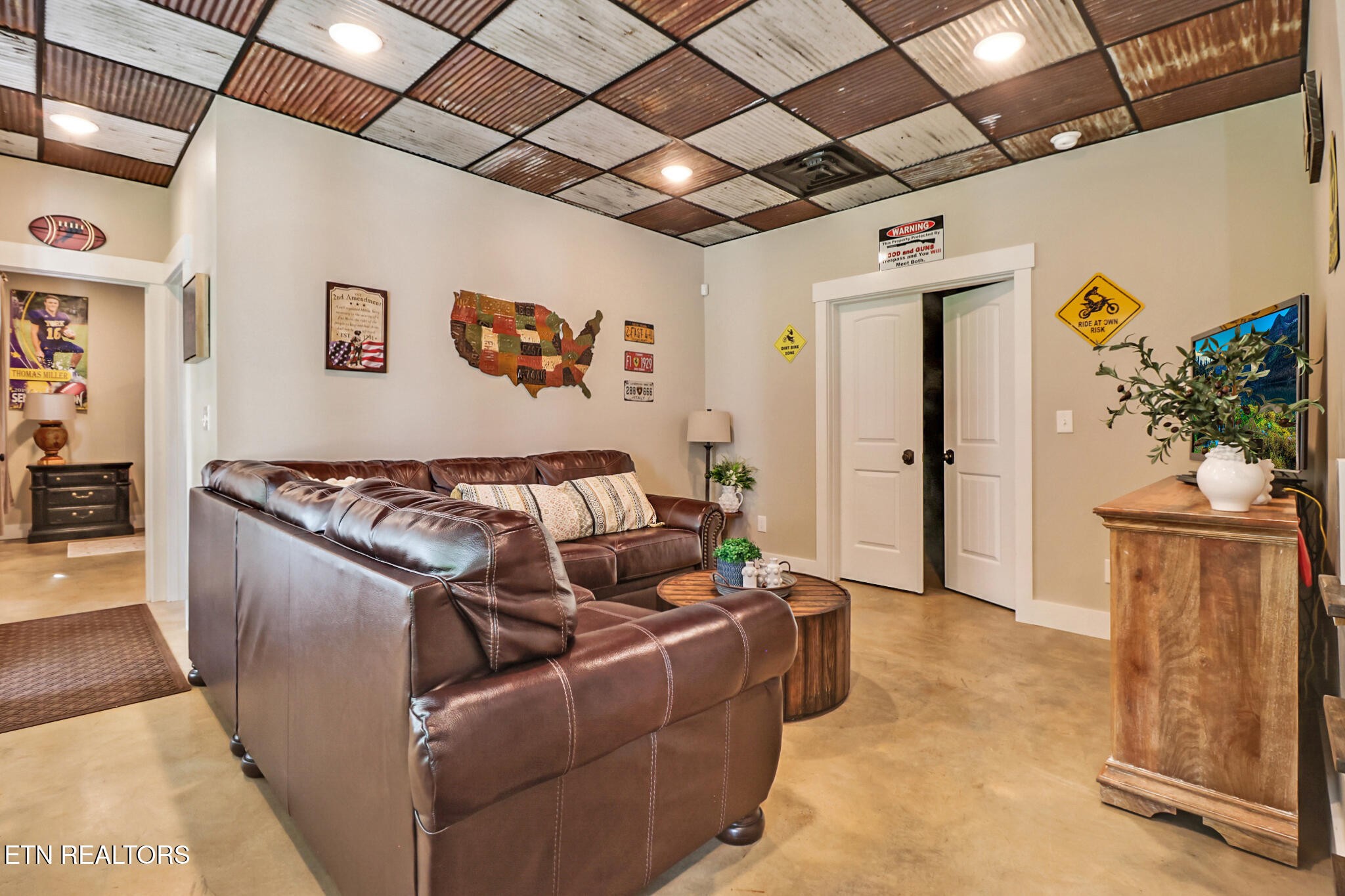 265 Falling Leaf Road Jamestown, TN 38556 - Photo 33 of 60