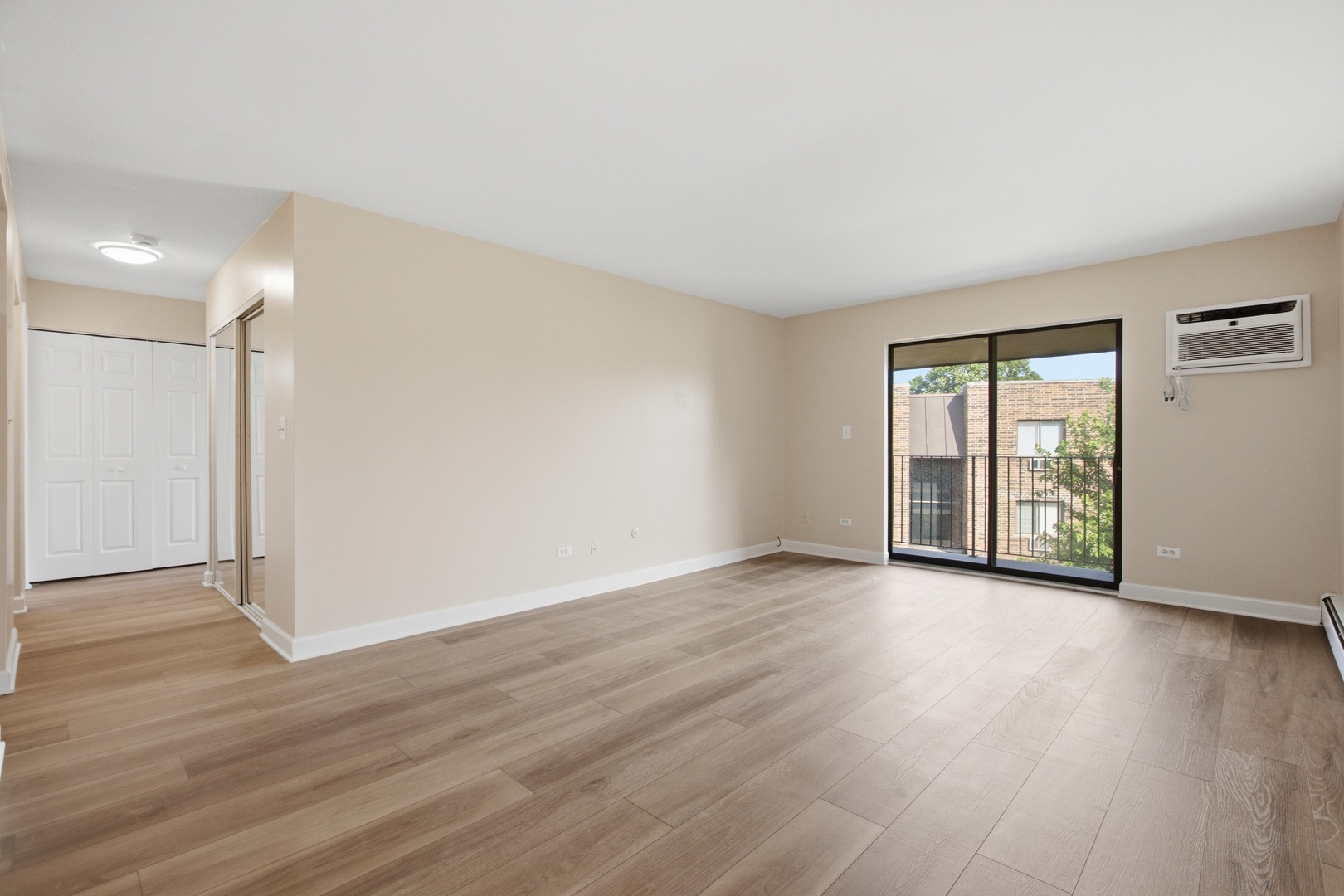 3511 Central Road, Unit 302 Glenview, IL 60025 - Photo 8 of 21