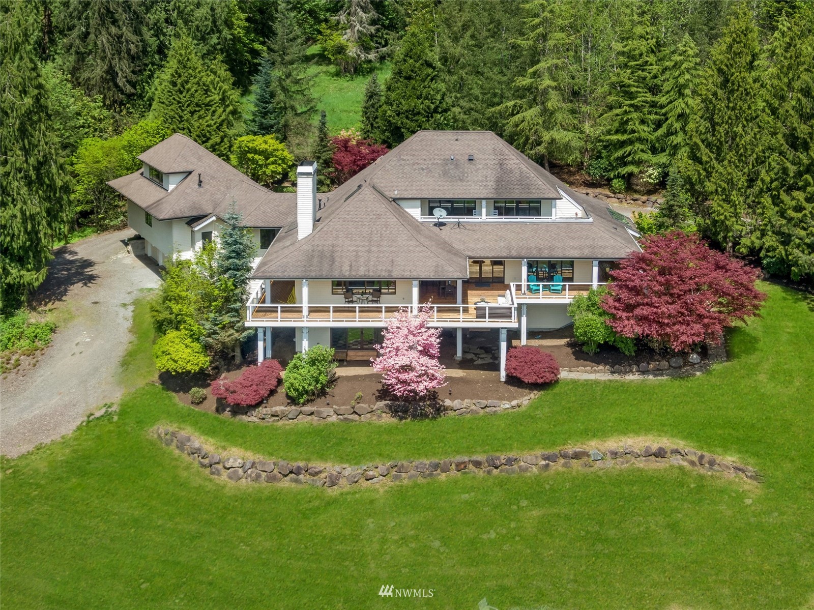 9550 Carnation-Duvall Road Northeast Carnation, WA 98014 - Photo 1 of 40 Gallery Image 1