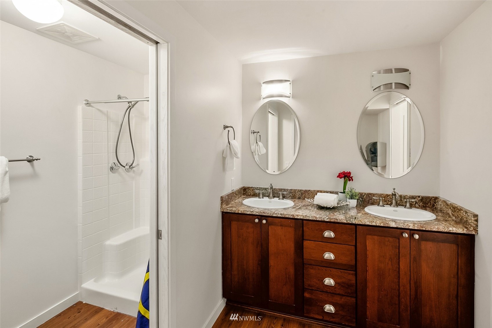 9550 Carnation-Duvall Road Northeast Carnation, WA 98014 - Photo 31 of 40 Gallery Image 31