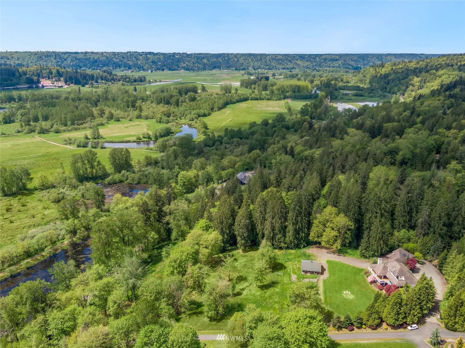 9550 Carnation-Duvall Road Northeast Carnation, WA 98014 - Photo 36 of 40 Gallery Image 36