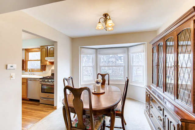 2078 Savannah Road Elgin, IL 60123 - Photo 8 of 27