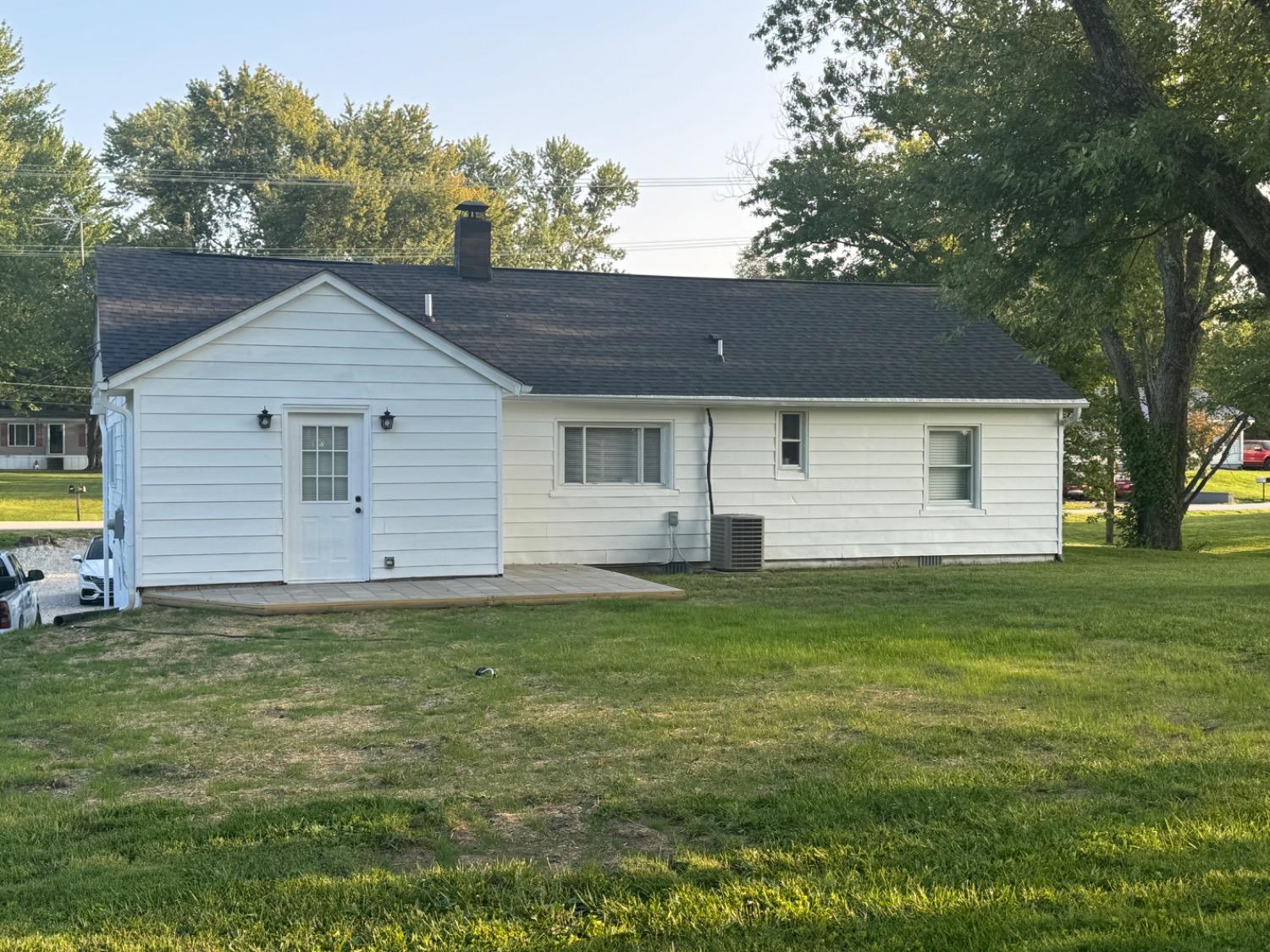 10812 Texas Gas Road Aurora, IN 47001 - Photo 4 of 56 Gallery Image 4