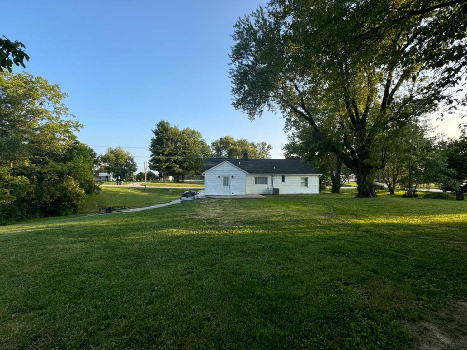 10812 Texas Gas Road Aurora, IN 47001 - Photo 5 of 56 Gallery Image 5