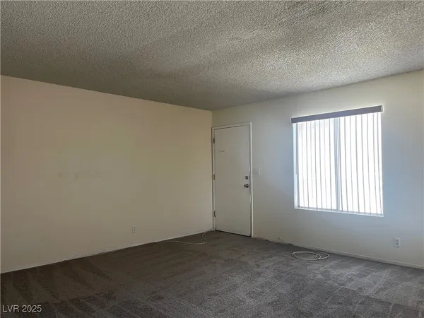 $1,250 | 524 Fir Street, Unit 102, Boulder City, NV 89005