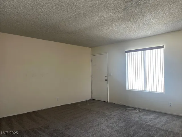 $1,350 | 524 Fir Street, Unit 102, Boulder City, NV 89005