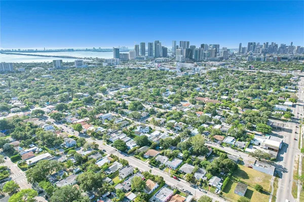 $4,500 | 126 Northwest 48th Street, Miami, FL 33127