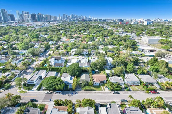 $4,500 | 126 Northwest 48th Street, Miami, FL 33127