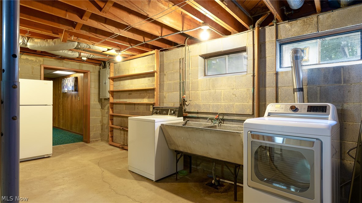 7199 Ward Road Cleveland, OH 44134 - Photo 27 of 33 Washer/Dryer and second refrigerator included. Updated electric panel