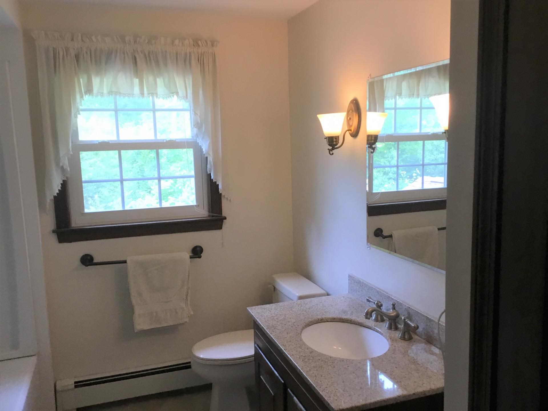 346 Old Henniker Road Hopkinton, NH 03229 - Photo 14 of 27 Gallery Image 14