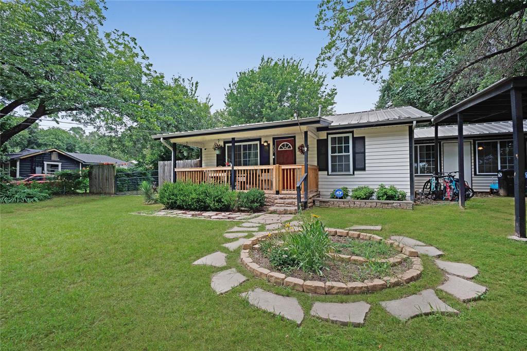 629 Alameda Road Azle, TX 76020 - Photo 4 of 26