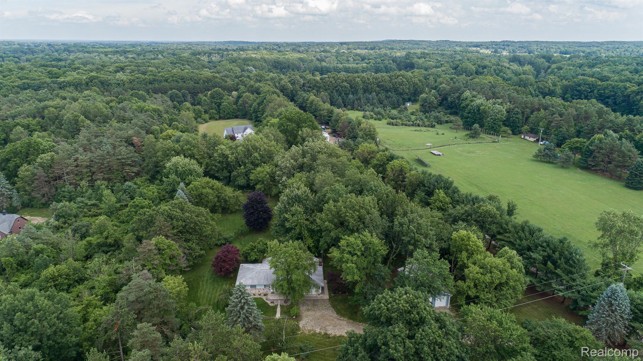 4639 South Lake George Road Dryden, MI 48428 - Photo 42 of 47 Gallery Image 42