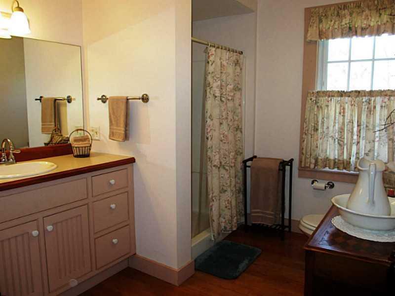 82-84 Scituate Road York, ME 03909 - Photo 16 of 35 Master Bath/Spa.