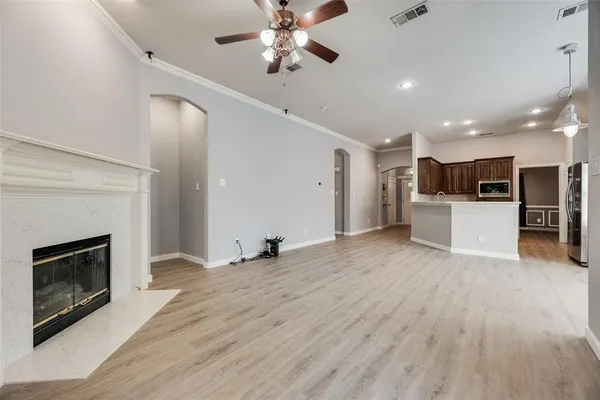 $2,500 | 1015 Harwood Court, Euless, TX 76039