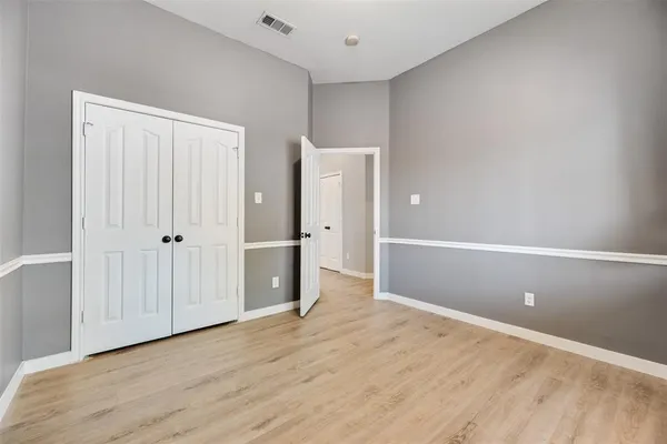 $2,500 | 1015 Harwood Court, Euless, TX 76039