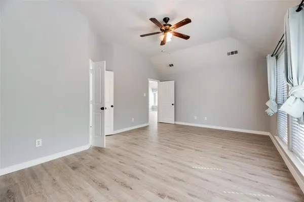 $2,500 | 1015 Harwood Court, Euless, TX 76039